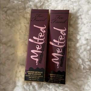 Too Faced - Melted matte-tallic